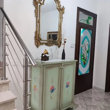 فيلة Casa Argia